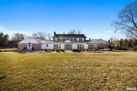 Exterior - 111 E Morningside Dr, Peoria, IL 61614 photo 4 of 19