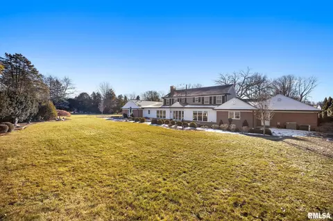 Exterior - 111 E Morningside Dr, Peoria, IL 61614 photo 10 of 19
