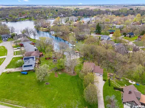 View/Area - 4423 S Newcastle Ct, Mapleton, IL 61547 photo 3 of 5