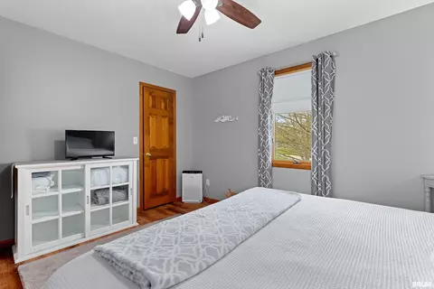 Bedroom - 4423 S Newcastle Ct, Mapleton, IL 61547 photo 7 of 9
