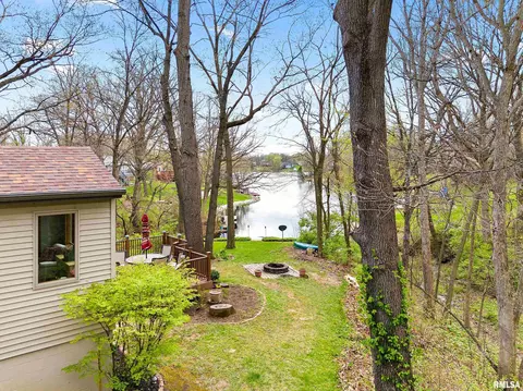 Exterior - 4423 S Newcastle Ct, Mapleton, IL 61547 photo 6 of 9