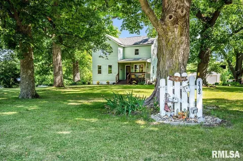 1703 Bloomington Rd, East Peoria, IL 61611