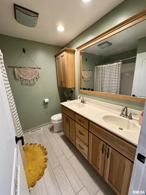 396 Mcgrew Dr, Avon, IL 61415 photo 23