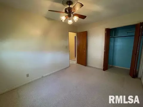 1137 Debbie Ln, Macomb, IL 61455 photo 20