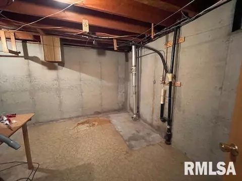 1137 Debbie Ln, Macomb, IL 61455 photo 27