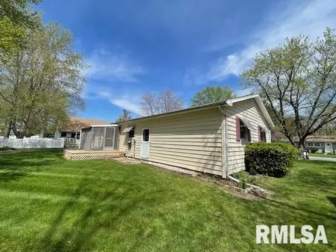 1137 Debbie Ln, Macomb, IL 61455 photo 32
