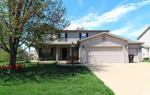 9815 N Andy Ct, Peoria, IL 61615