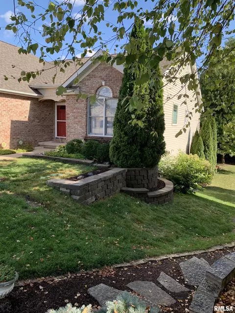 Exterior - 112 W Hillside Ct, Dunlap, IL 61525 photo 20 of 22
