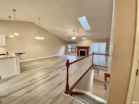 Living - 112 W Hillside Ct, Dunlap, IL 61525 photo 11 of 14