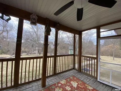 Exterior - 112 W Hillside Ct, Dunlap, IL 61525 photo 9 of 22