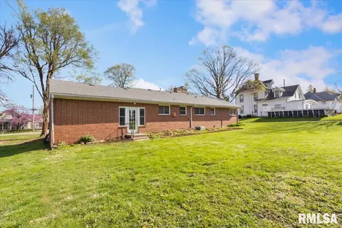 219 E Parkside Dr, Washburn, IL 61570 photo 33