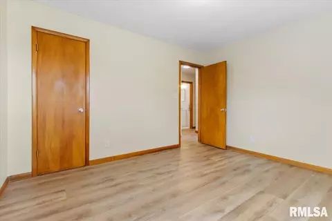 219 E Parkside Dr, Washburn, IL 61570 photo 30