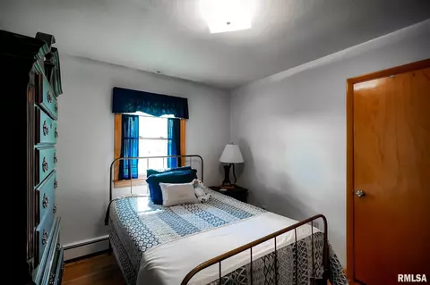Bedroom - 100 Weber Ln, Delavan, IL 61734 photo 2 of 13
