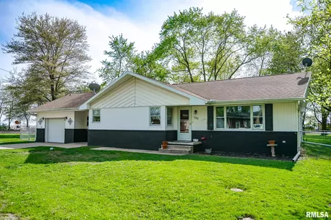 Exterior - 100 Weber Ln, Delavan, IL 61734 photo 20 of 20