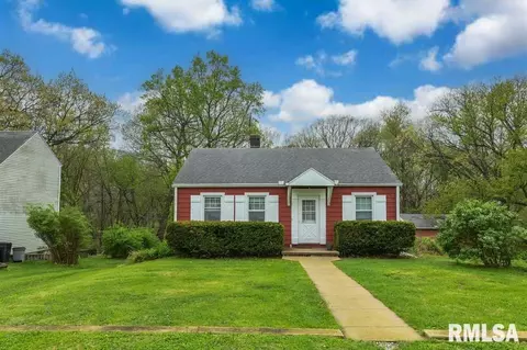 1121 N Wood Rd, Peoria, IL 61604