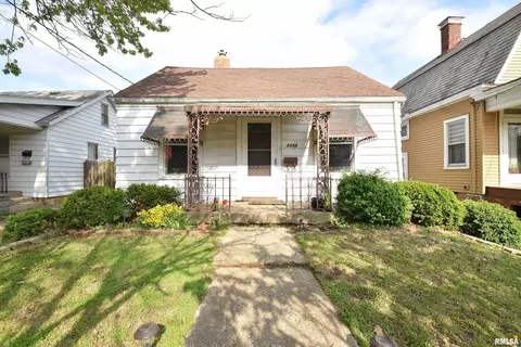 2204 N Atlantic Ave, Peoria, IL 61603
