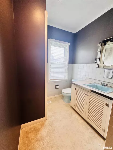 711 E Piper St, Macomb, IL 61455 photo 13