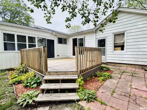 711 E Piper St, Macomb, IL 61455 photo 41