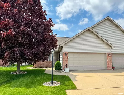 11333 N Northtrail Dr, Dunlap, IL 61525