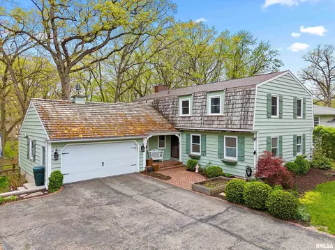 912 W Shorewood Ct, Dunlap, IL 61525