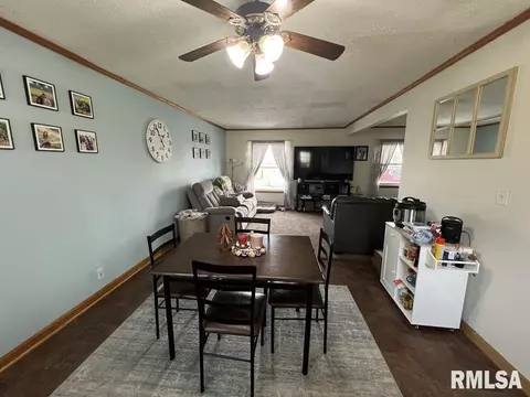 1520 E Wheeler St, Macomb, IL 61455 photo 10