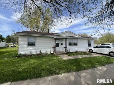 1520 E Wheeler St, Macomb, IL 61455