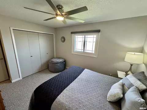 1907 S Madison St, Macomb, IL 61455 photo 24