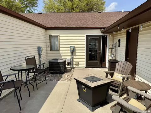 1907 S Madison St, Macomb, IL 61455 photo 32