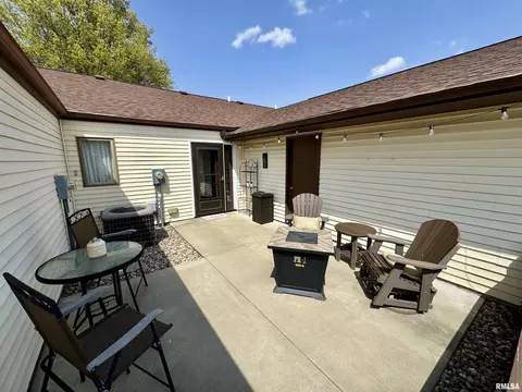 1907 S Madison St, Macomb, IL 61455 photo 33