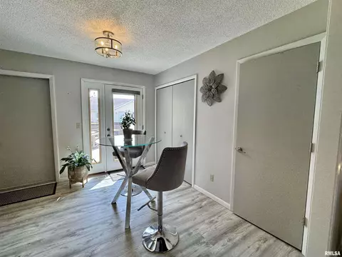 1907 S Madison St, Macomb, IL 61455 photo 18