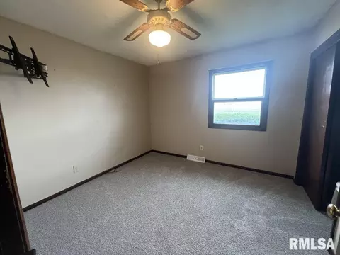 Bedroom - 7884 E 1100th St, Macomb, IL 61455 photo 1 of 6