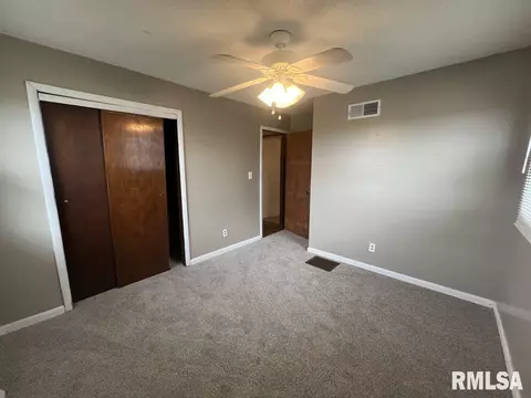 Bedroom - 7884 E 1100th St, Macomb, IL 61455 photo 4 of 6