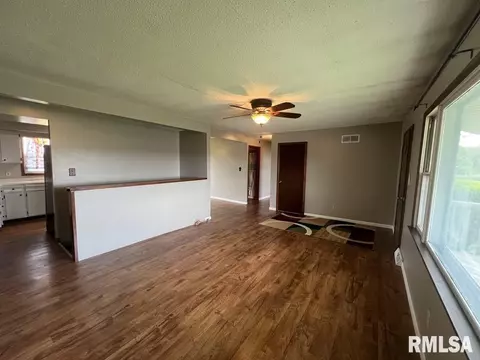 Living - 7884 E 1100th St, Macomb, IL 61455 photo 2 of 2