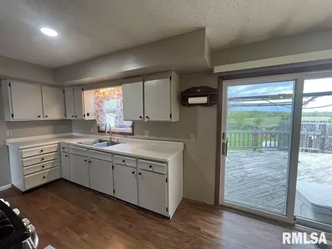 Kitchen - 7884 E 1100th St, Macomb, IL 61455 photo 3 of 3