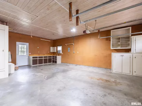 Other - 208 E Glendale St, Manito, IL 61546 photo 3 of 15