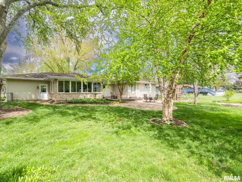 Exterior - 208 E Glendale St, Manito, IL 61546 photo 20 of 20
