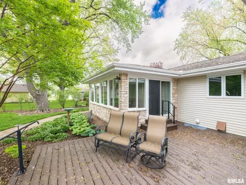 Exterior - 208 E Glendale St, Manito, IL 61546 photo 16 of 20