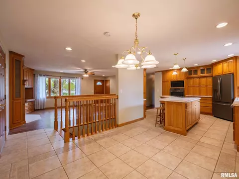 Other - 208 E Glendale St, Manito, IL 61546 photo 5 of 15