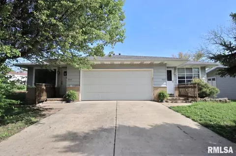 1115-1121 E Kingman Ave, Peoria Heights, IL 61616