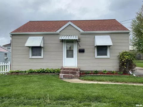 846 S 7th Ave, Canton, IL 61520 photo 8