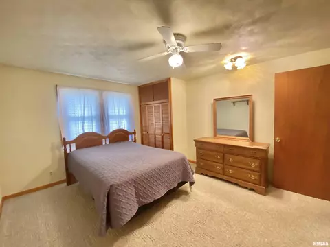 846 S 7th Ave, Canton, IL 61520 photo 27
