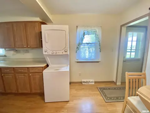 846 S 7th Ave, Canton, IL 61520 photo 13