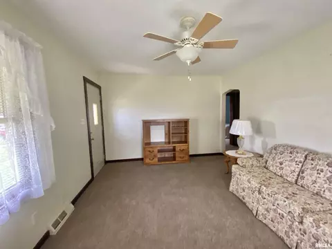 846 S 7th Ave, Canton, IL 61520 photo 24