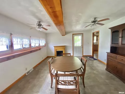 846 S 7th Ave, Canton, IL 61520 photo 20