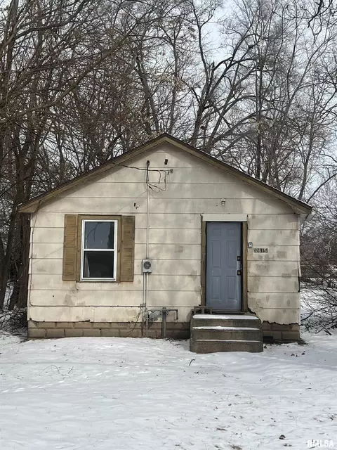 2615 W Hayes St, Peoria, IL 61605