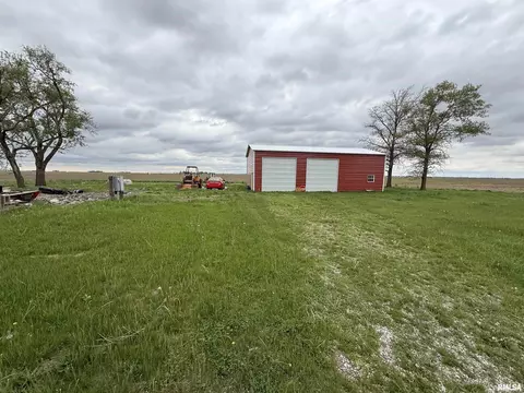 22616 N County Road 3300 E Rd, Manito, IL 61546