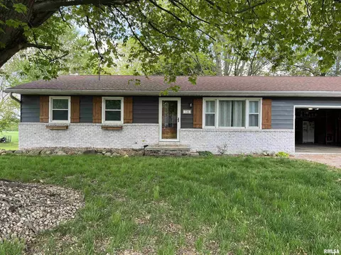 16 Bayshore Dr, Lacon, IL 61540
