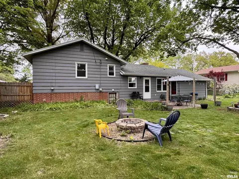 940 Memorial Dr, Macomb, IL 61455 photo 22