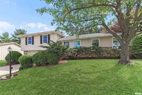 408 N Ohio Ave, Morton, IL 61550