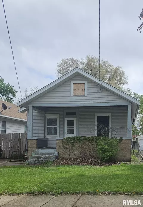 724 E Virginia Ave, Peoria, IL 61603